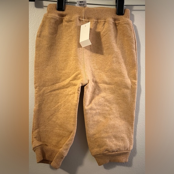 Kids Winnie The Pooh Sweatsuit (Size 6/9M) NWT For a boy or girl - Picture 6 of 6